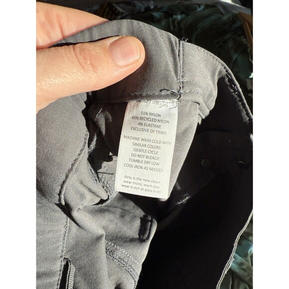 Toad & Co Rover High Rise Button Fly Shorts 4 Gray Stretch Pockets Hiking - Picture 9 of 9